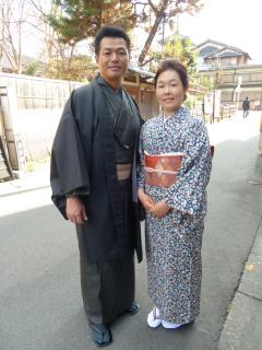 恒例の年賀状用の写真撮影にお越しの愛知のともおさんとちえこさんご夫妻